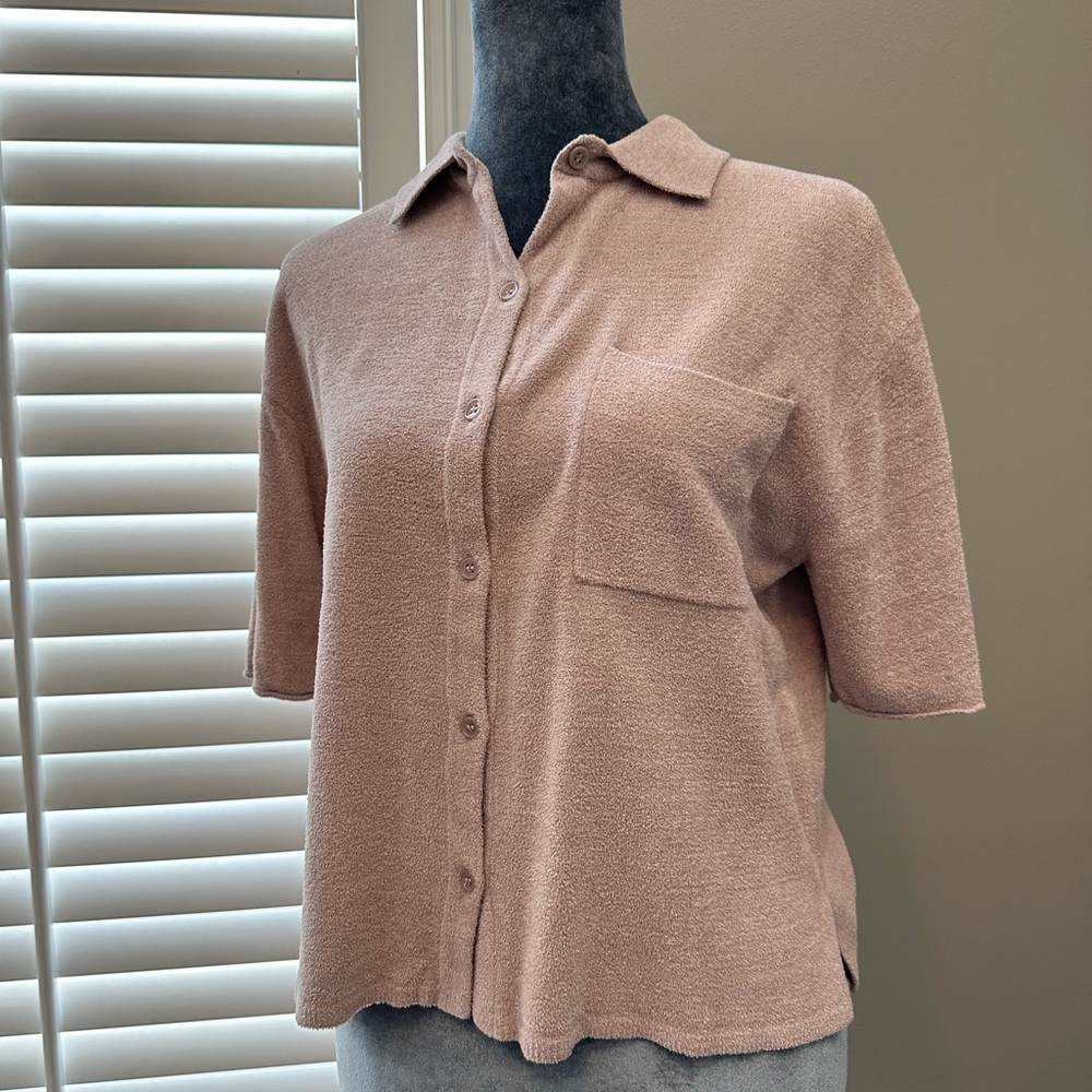 Barefoot Dreams CozyChic Ultra Lite Cropped Short Sleeve Shirt Size Small NWT - Picture 3 of 13